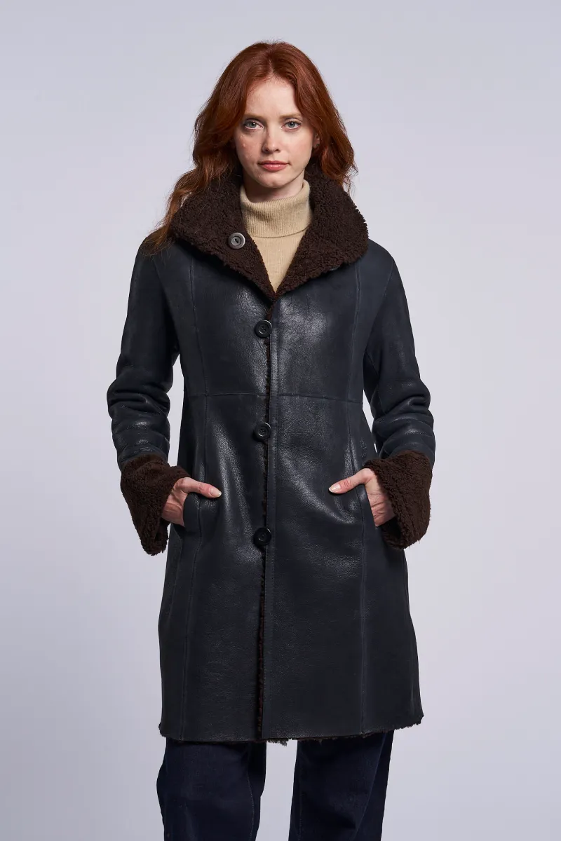 8205 Reversible shearling coat