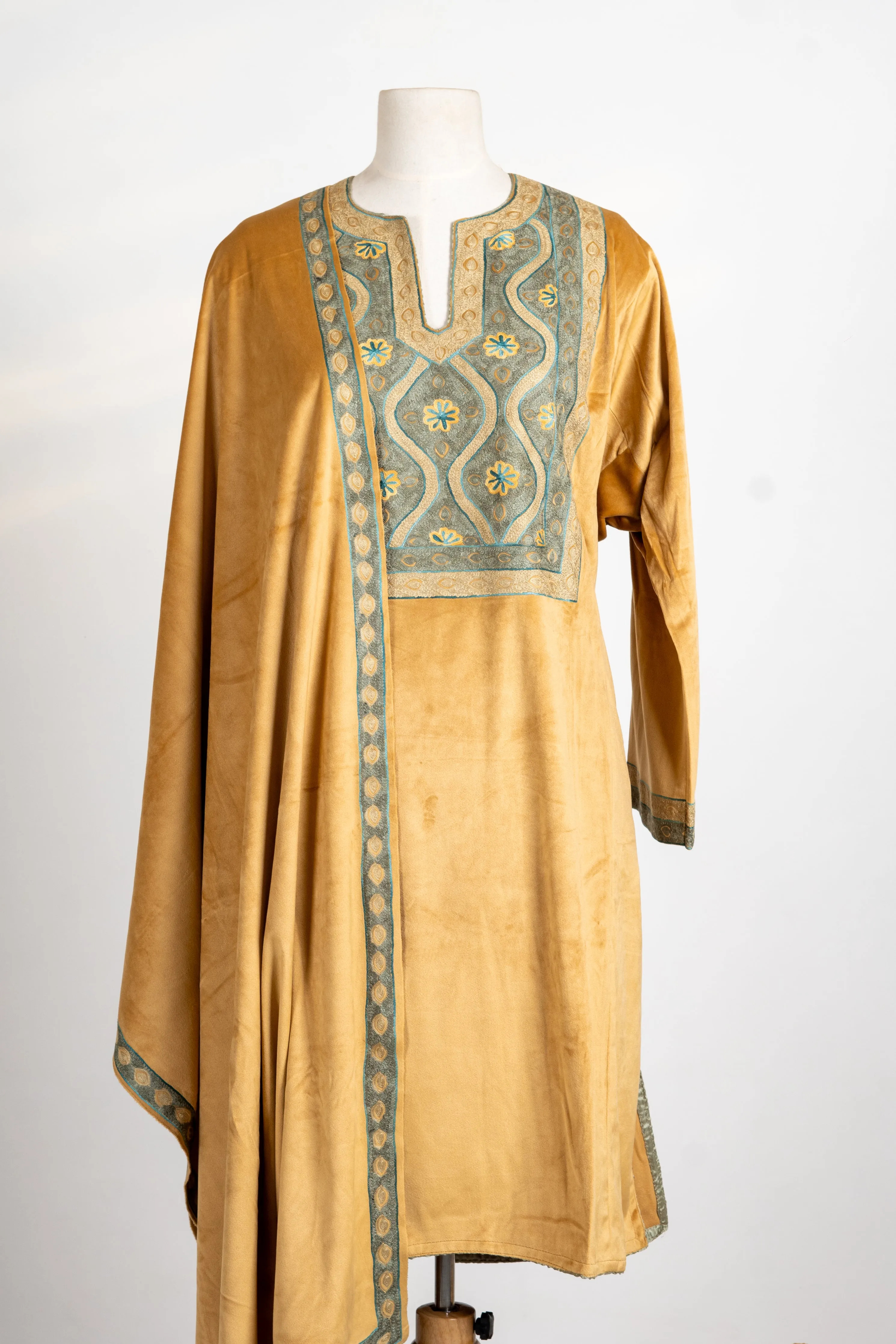 Golden Ochre Velvet Suit Ensemble - 3 Pcs with Aari Embroidered Stole and Trouser