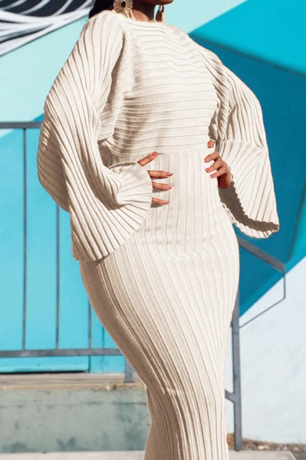 Knitted Trumpet Sleeve Bodycon Dress