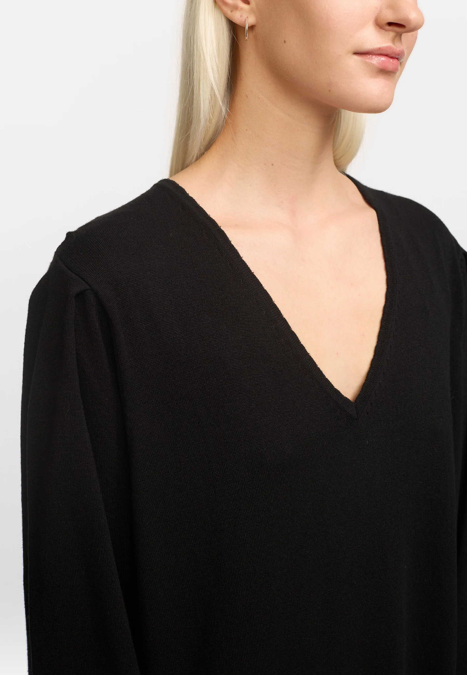 SRAnalia Knit Dress - Black