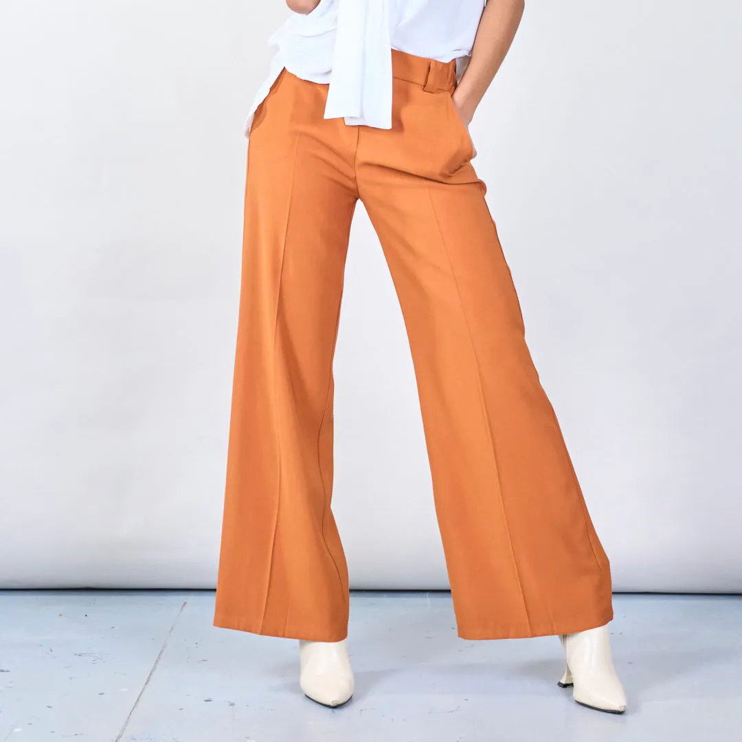 Stylish wide-leg trousers wholesale