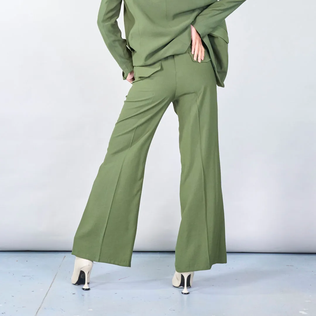 Stylish wide-leg trousers wholesale