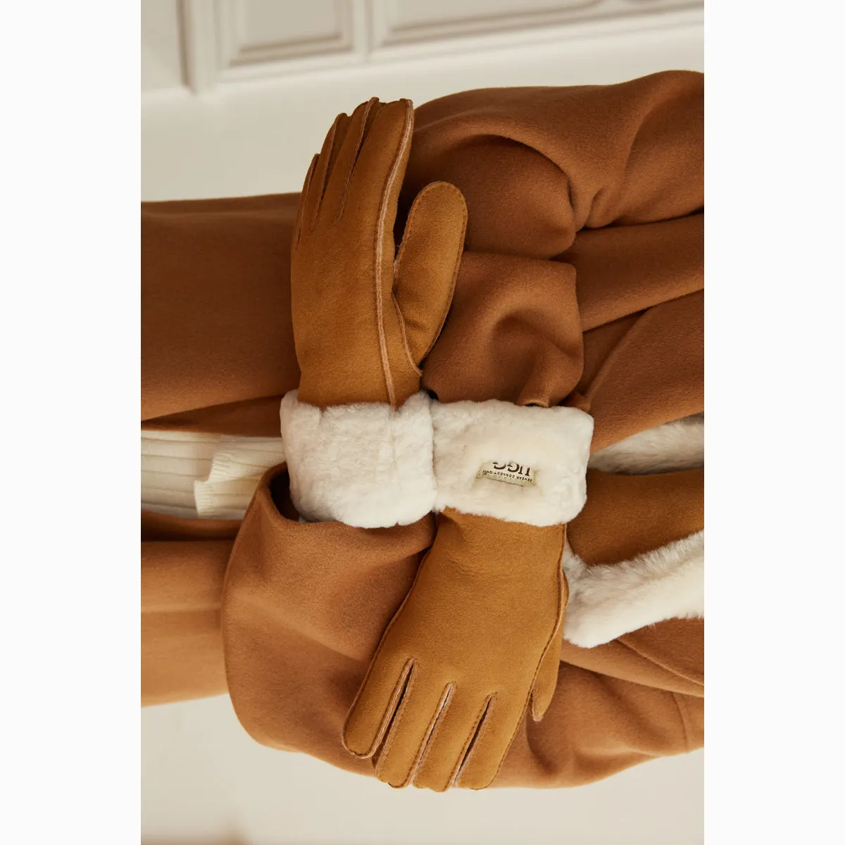 Ugg Turn Cuff Glove